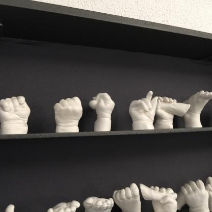 Vitrine de moulage empreinte3d mains et pieds enfants