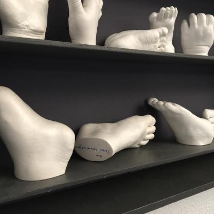 Vitrine de moulage empreinte3d mains et pieds enfants
